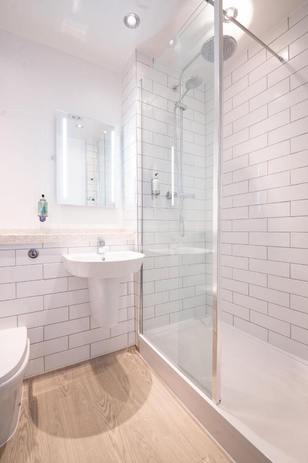 The Merlin By Innkeeper'S Collection Alderley Edge Extérieur photo